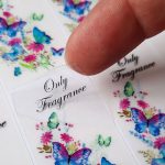 برچسب شیشه ای طرح دار