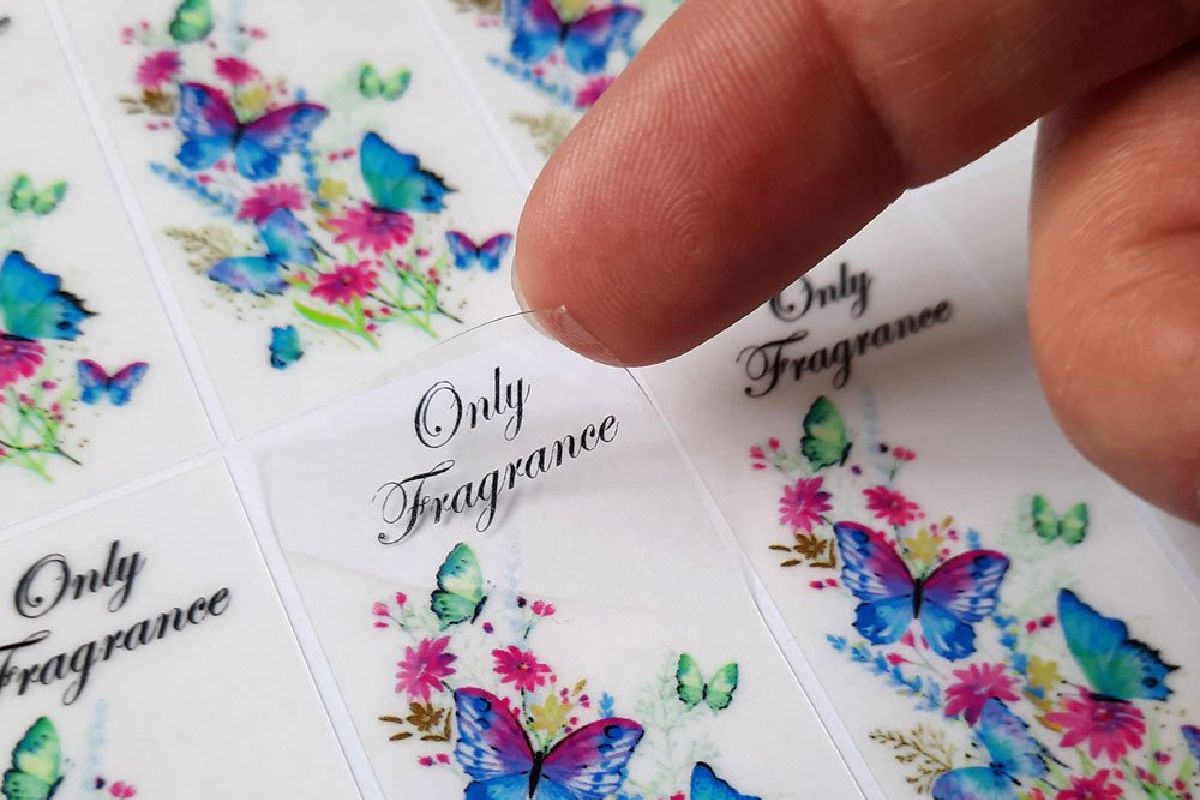 برچسب شیشه ای طرح دار